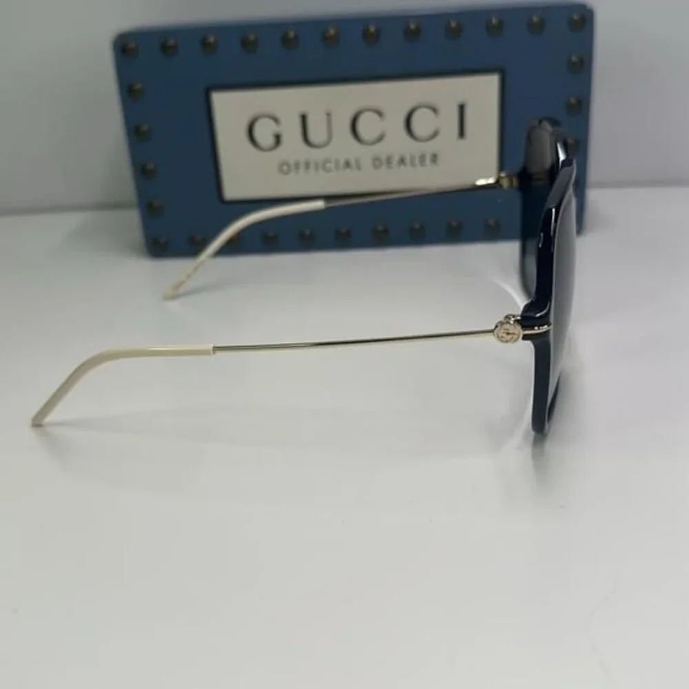 💯- New Authentic Gucci Grey Butterfly Ladies Sunglasses GG1267SA 001 60